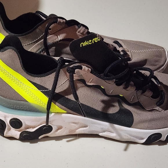 Nike REACT ELement 55 Pumice Gray/black Running Sneaker Size 8.5 - Picture 5 of 16